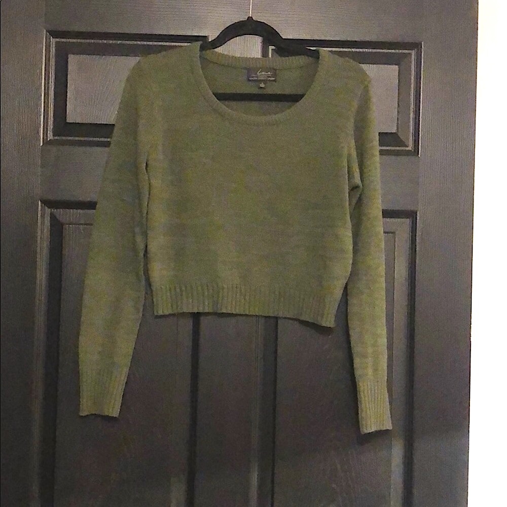 NWOT South Moon Under Cropped Knit Sweater